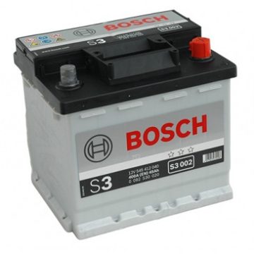 Bosch 0092S30020 12V 45Ah 400A akkumulátor